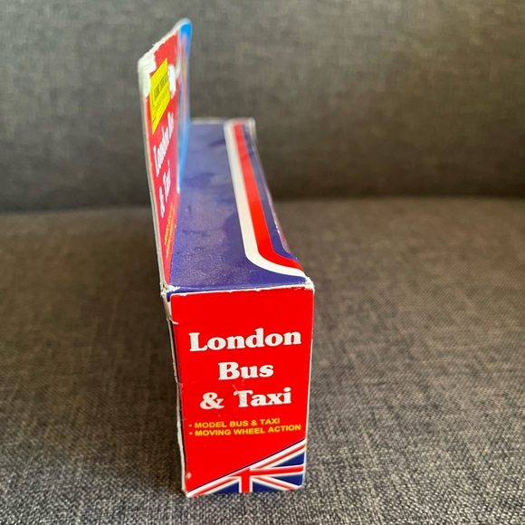 Diecast Genuine London Bus and London Taxi Set Mini Souvenir - Picture 5 of 8